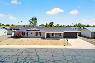 2225 W Topeka Dr, Phoenix, AZ 85027 - Photo 44