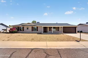 2225 W Topeka Dr, Phoenix, AZ 85027 - Photo 1