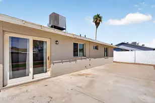 2225 W Topeka Dr, Phoenix, AZ 85027 - Photo 40