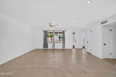2225 W Topeka Drive, Phoenix, AZ 85027 - Photo 10