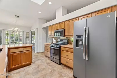 14232 W Circle Ridge Drive, Sun City West, AZ 85375 - Photo 32