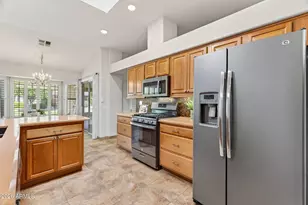 14232 W Circle Ridge Dr, Sun City West, AZ 85375 - Photo 32