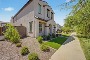 1993 W Hide Trl, Phoenix, AZ 85085 - Photo 36