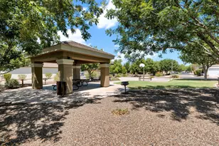 4383 E Morrow Dr, Phoenix, AZ 85050 - Photo 40