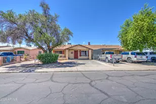 5040 N 41st Dr, Phoenix, AZ 85019 - Photo 2