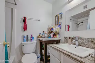 5040 N 41st Dr, Phoenix, AZ 85019 - Photo 22