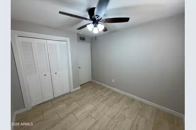 2211 N 54th Lane, Phoenix, AZ 85035 - Photo 18