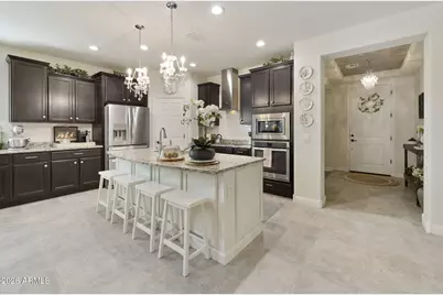 17556 W Bajada Road, Surprise, AZ 85387 - Photo 12
