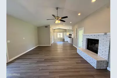 5201 W Mercer Lane, Glendale, AZ 85304 - Photo 12