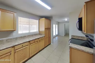 5017 W Sierra Vista Drive, Glendale, AZ 85301 - Photo 6