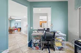 16039 W Indigo Ln, Surprise, AZ 85374 - Photo 20
