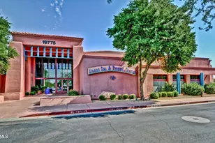 16039 W Indigo Ln, Surprise, AZ 85374 - Photo 32