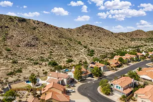 4517 E Desert View Dr, Phoenix, AZ 85044 - Photo 24