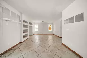 12780 W Milton Dr, Peoria, AZ 85383 - Photo 10
