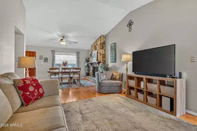 2032 W Meadow Drive, Phoenix, AZ 85023 - Photo 6