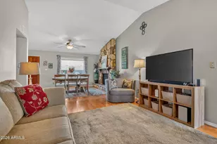 2032 W Meadow Dr, Phoenix, AZ 85023 - Photo 6
