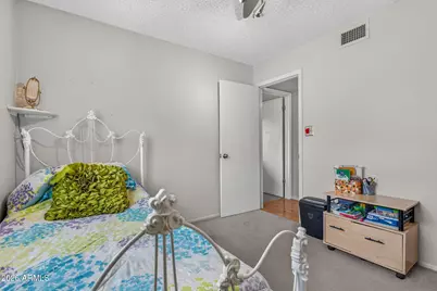 2032 W Meadow Drive, Phoenix, AZ 85023 - Photo 34