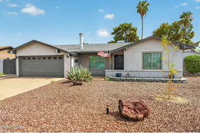 2032 W Meadow Drive, Phoenix, AZ 85023 - Photo 2