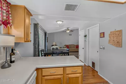 2032 W Meadow Drive, Phoenix, AZ 85023 - Photo 22