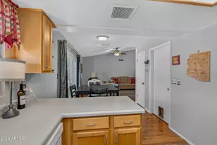 2032 W Meadow Dr, Phoenix, AZ 85023 - Photo 22
