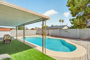 2032 W Meadow Dr, Phoenix, AZ 85023 - Photo 40