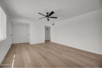 2866 W Diana Avenue, Phoenix, AZ 85051 - Photo 6