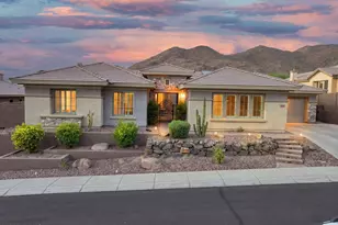 2538 W Shinnecock Way, Phoenix, AZ 85086 - Photo 2