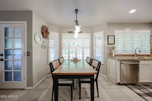 695 N Sycamore Ct, Chandler, AZ 85224 - Photo 10
