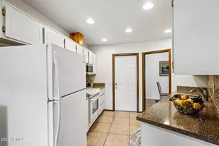 13833 N 111th Ave, Sun City, AZ 85351 - Photo 8
