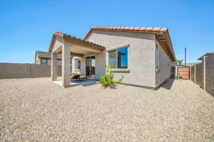 22333 W Burnett Rd, Surprise, AZ 85387 - Photo 32