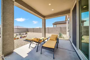 22333 W Burnett Rd, Surprise, AZ 85387 - Photo 36