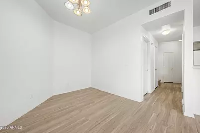 280 S Elizabeth Way #4, Chandler, AZ 85225 - Photo 4