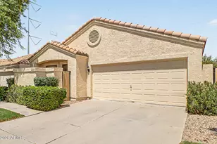 246 E Vaughn Ave, Gilbert, AZ 85234 - Photo 6