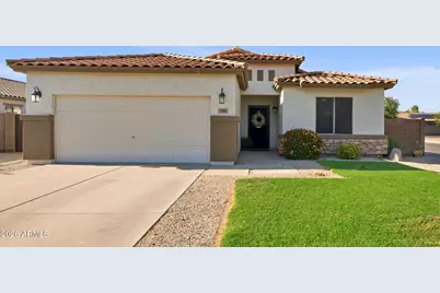 586 E Chelsea Drive, San Tan Valley, AZ 85140 - Photo 1