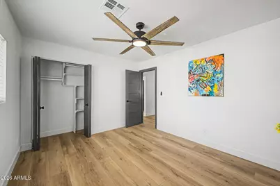 2818 E Malapai Drive, Phoenix, AZ 85028 - Photo 24