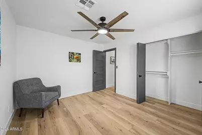 2818 E Malapai Drive, Phoenix, AZ 85028 - Photo 28