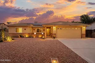 9609 W Echo Ln, Peoria, AZ 85345 - Photo 2