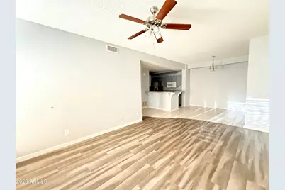 2035 S Elm Street #111, Tempe, AZ 85282 - Photo 4