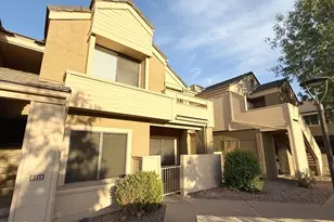 2035 S Elm St, Tempe, AZ 85282 - Photo 2