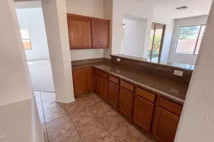 17641 W Valentine St, Surprise, AZ 85388 - Photo 18