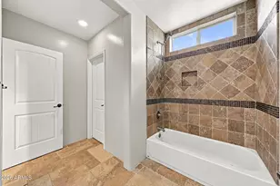 37711 N 30th Dr, Phoenix, AZ 85086 - Photo 30