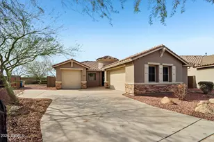 2656 W Coyote Creek Ct, Phoenix, AZ 85086 - Photo 6