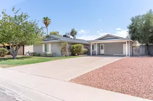 2243 E Karen Dr, Phoenix, AZ 85022 - Photo 1