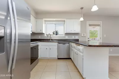 2243 E Karen Drive, Phoenix, AZ 85022 - Photo 6