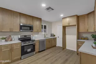 938 S Olive, Mesa, AZ 85204 - Photo 8