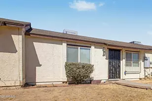 3120 N 67th Ln, Phoenix, AZ 85033 - Photo 22