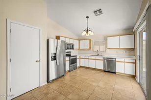 1993 S Mara Dr, Apache Junction, AZ 85120 - Photo 8