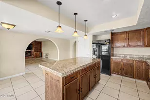 2031 W Madero Ave, Mesa, AZ 85202 - Photo 16