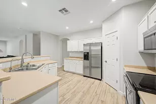 550 N Wilson Ct, Chandler, AZ 85225 - Photo 8