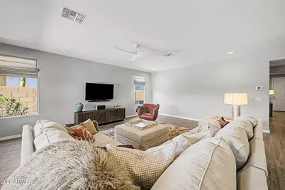 1891 W Fawn Way, San Tan Valley, AZ 85144 - Photo 12